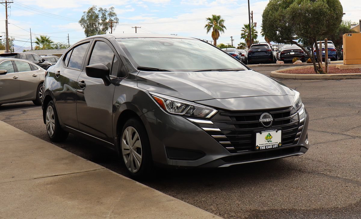 Used 2024 Nissan Versa S w/ Trunk Package FWD image 14
