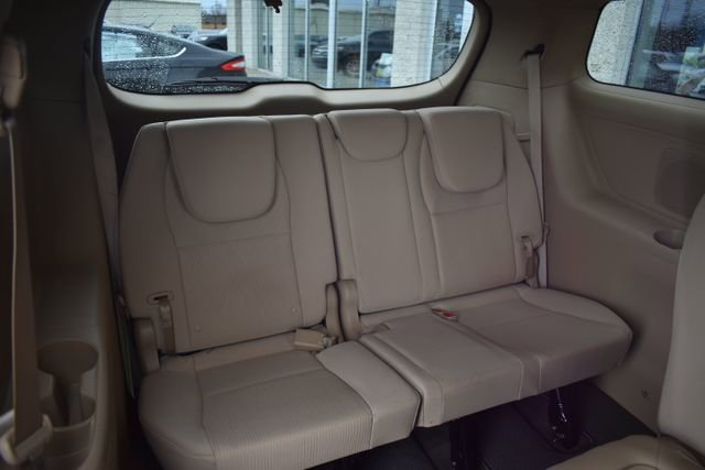 Used 2019 Kia Sedona LX image 39