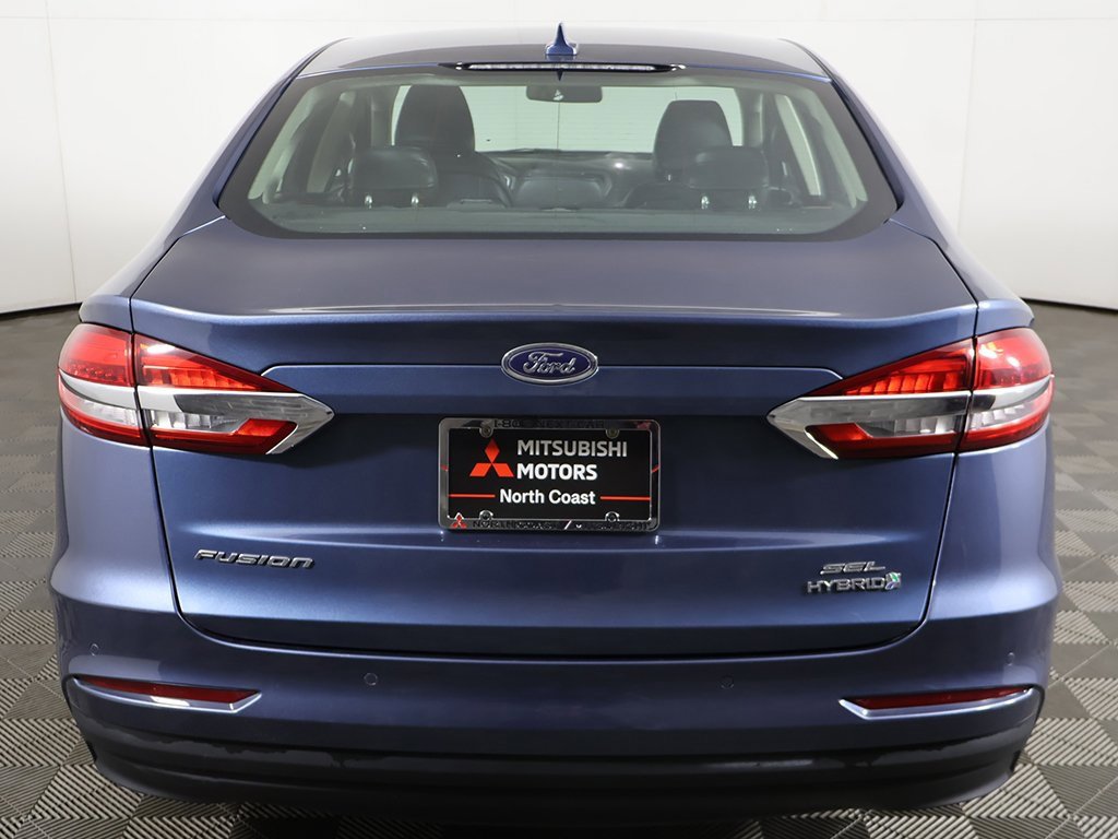 Used 2019 Ford Fusion SEL image 13