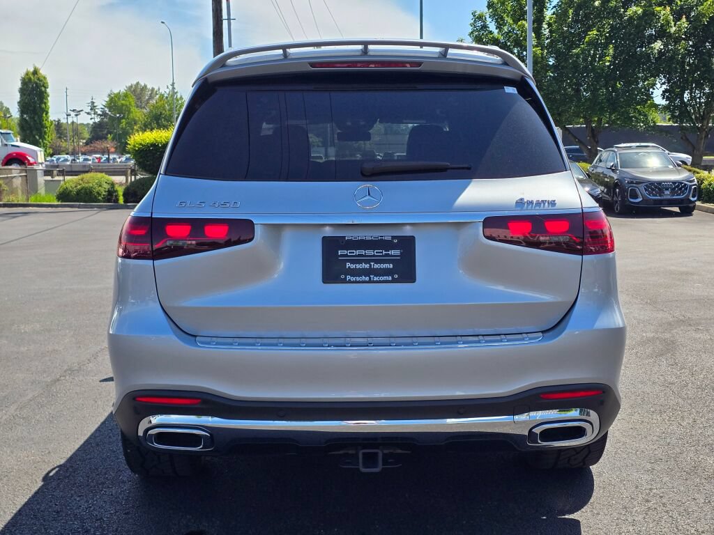 Used 2024 Mercedes-Benz GLS 450 4MATIC image 4