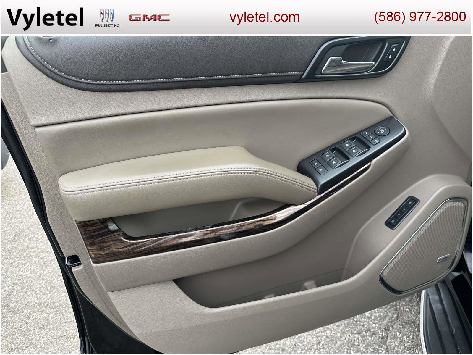 Used 2015 GMC Yukon XL SLT w/ Open Road Package image 19