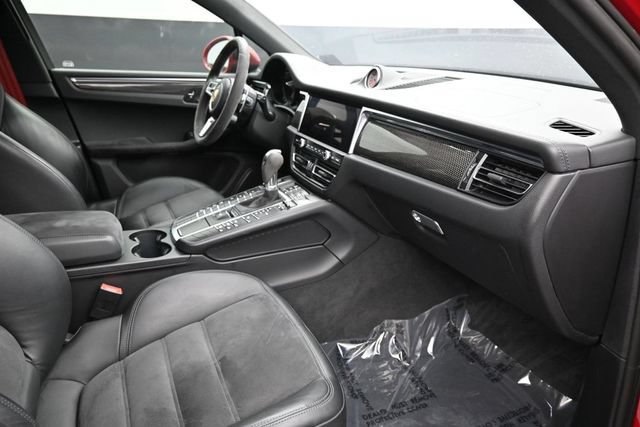 Used 2021 Porsche Macan GTS w/ Sport Chrono Package AWD/4WD image 18