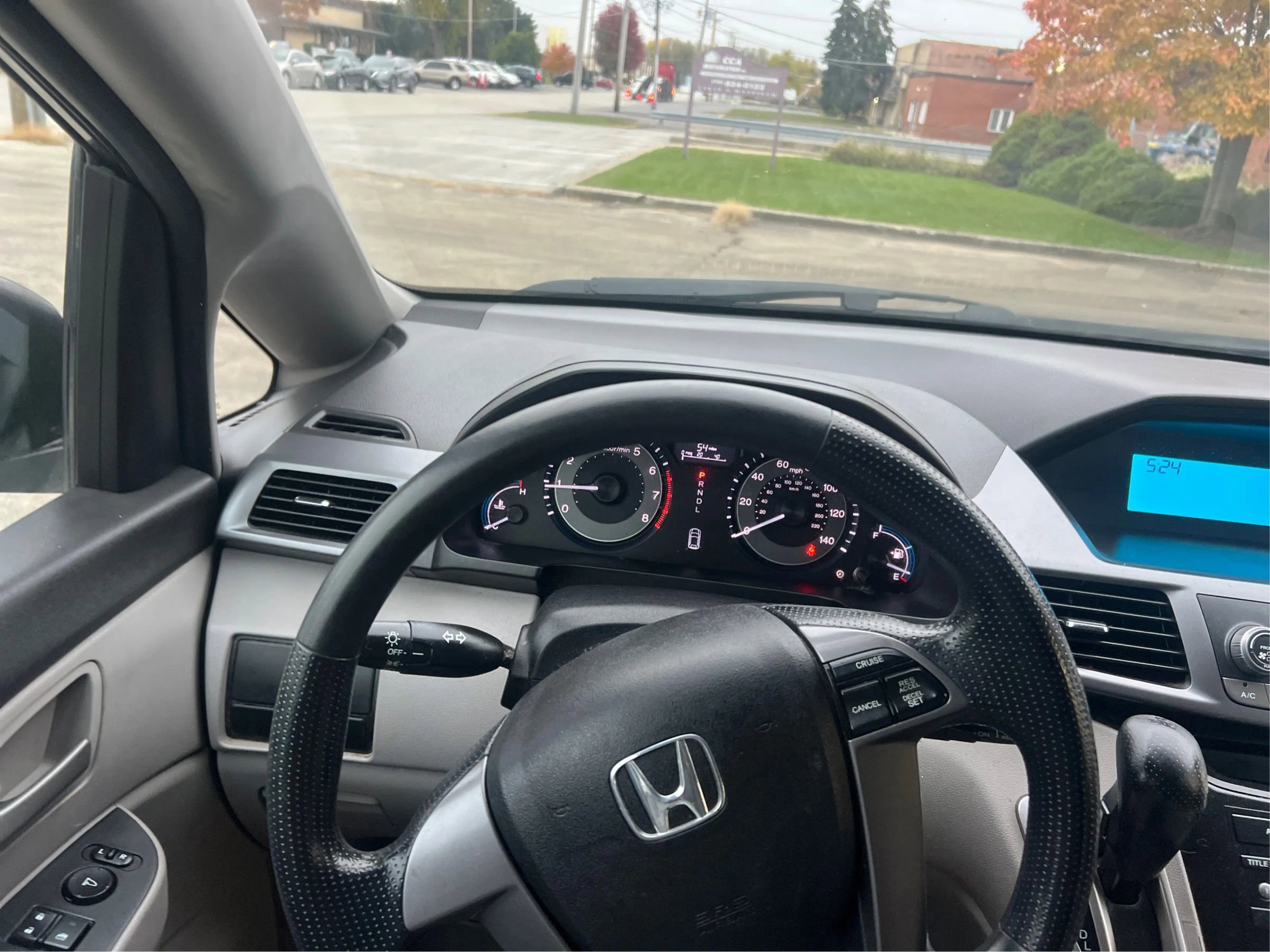Used 2012 Honda Odyssey LX image 19