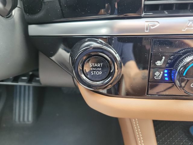 New 2026 Nissan Pathfinder Platinum AWD/4WD image 28