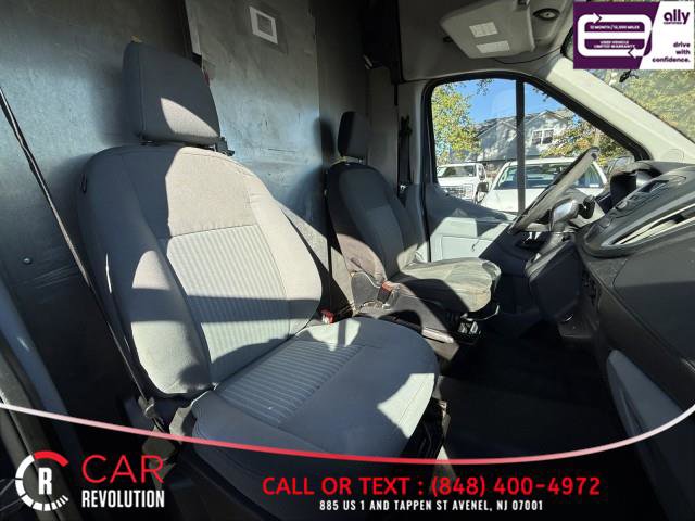 Used 2019 Ford Transit 250 148 High Roof Extended image 29