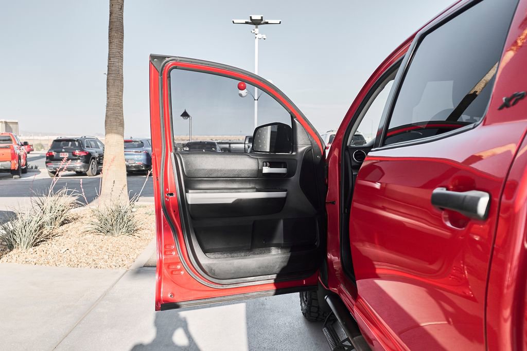 Used 2019 Toyota Tundra SR5 w/ SR5 Upgrade Package image 17