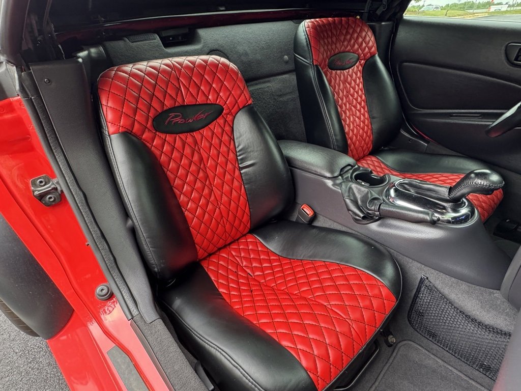 Used 2000 Plymouth Prowler image 25