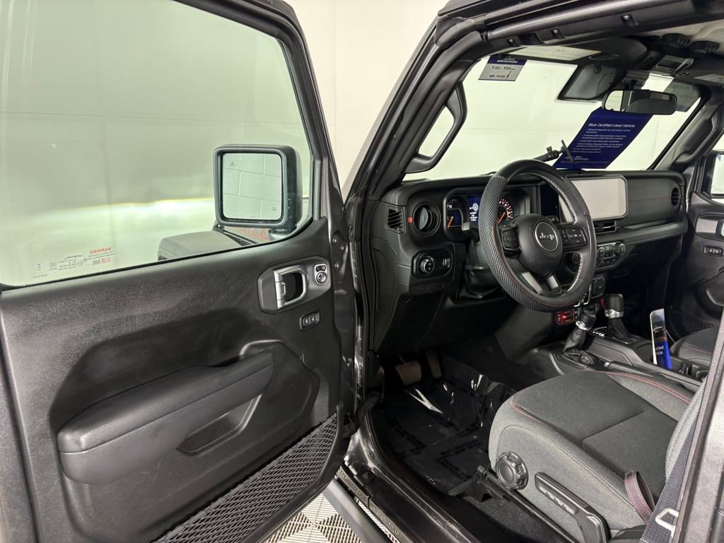 Used 2025 Jeep Gladiator Rubicon w/ Safety Group image 13