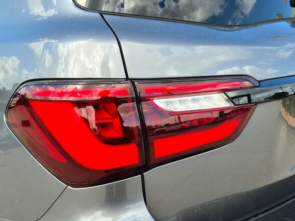 Used 2021 INFINITI QX80 Premium Select w/ Cargo Package RWD image 11