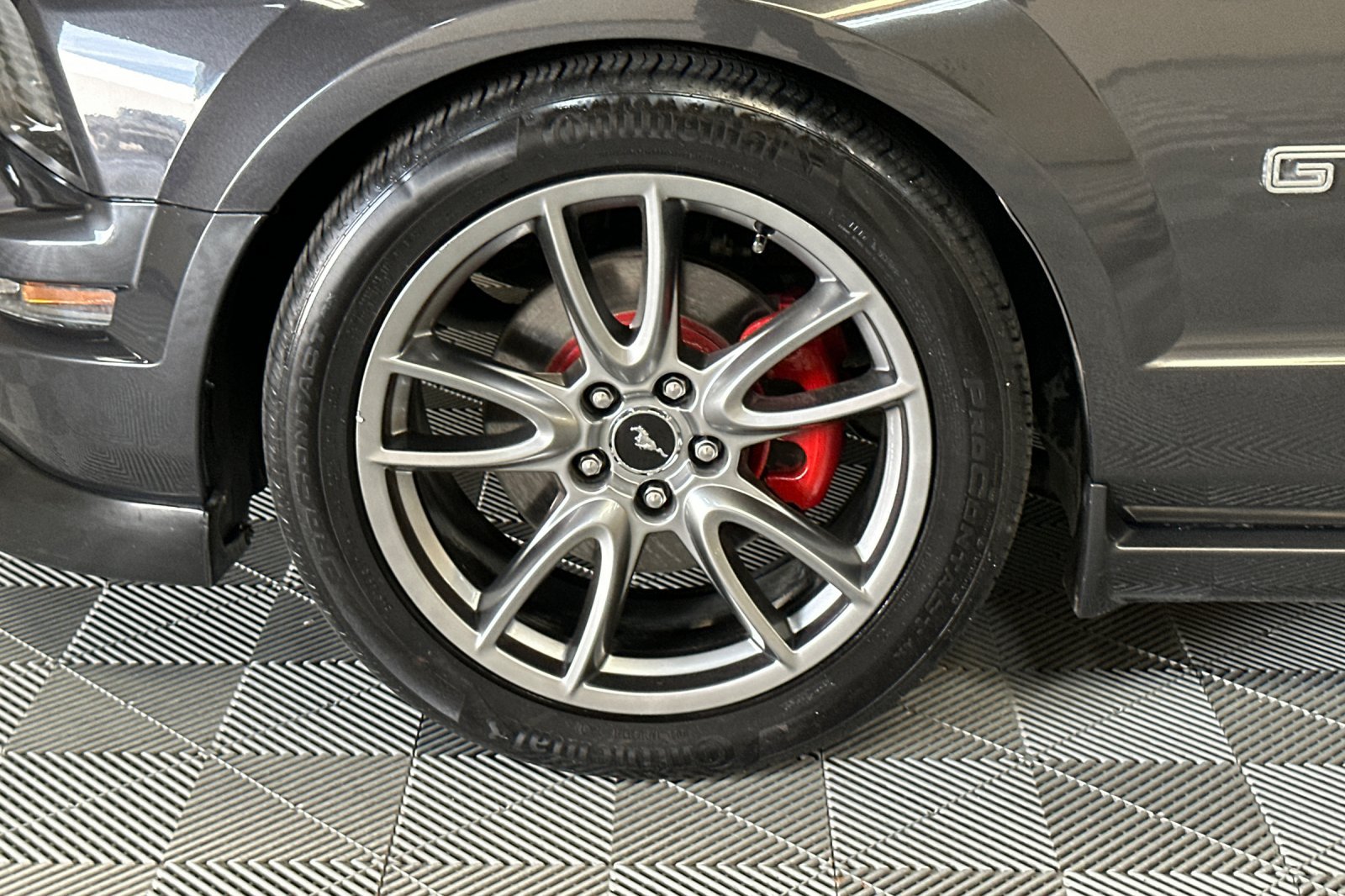 Used 2008 Ford Mustang GT RWD image 38