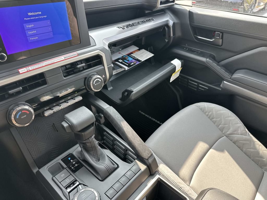 New 2026 Toyota Tacoma SR5 AWD/4WD image 32
