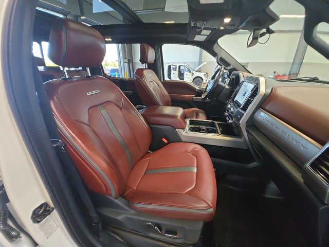 Used 2022 Ford F350 Platinum w/ Tremor Off-Road Package AWD/4WD image 30
