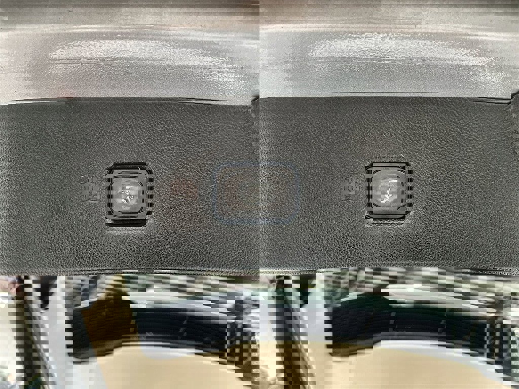 Used 2021 Lincoln Nautilus Reserve image 26