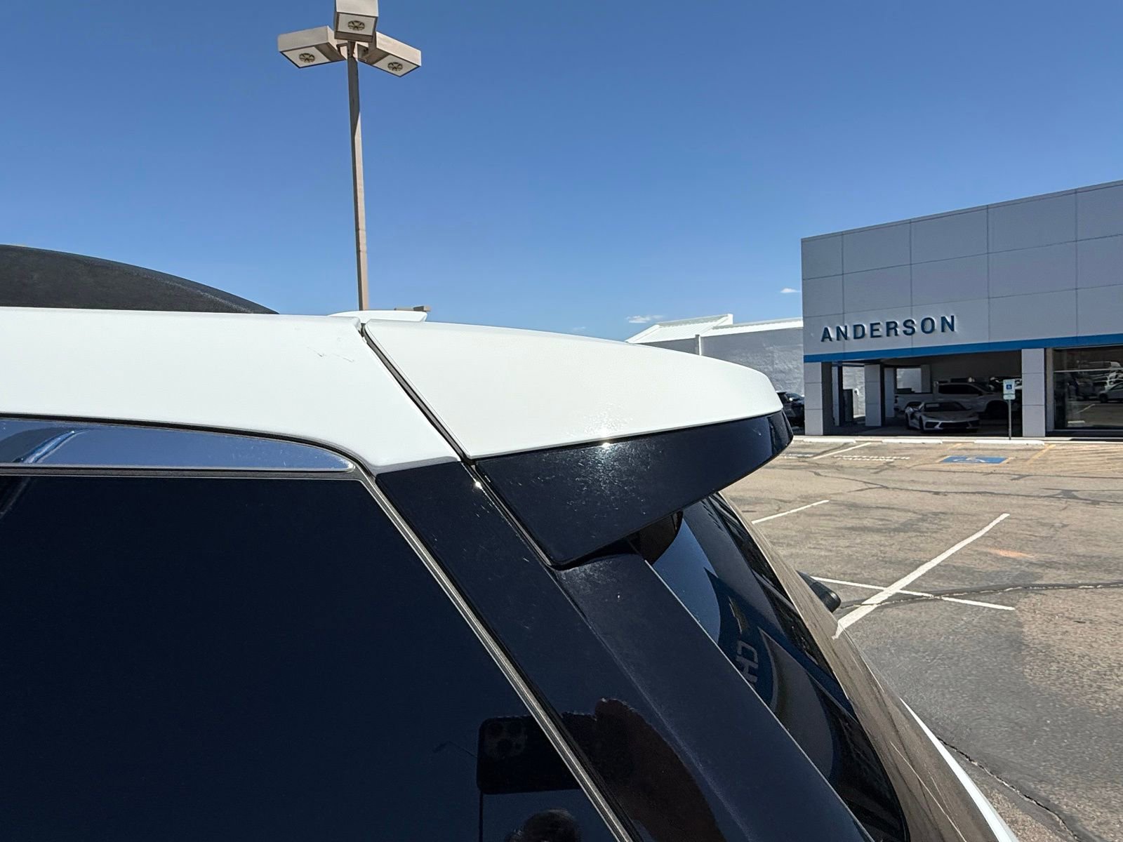 Used 2025 Chevrolet Traverse LT FWD image 8