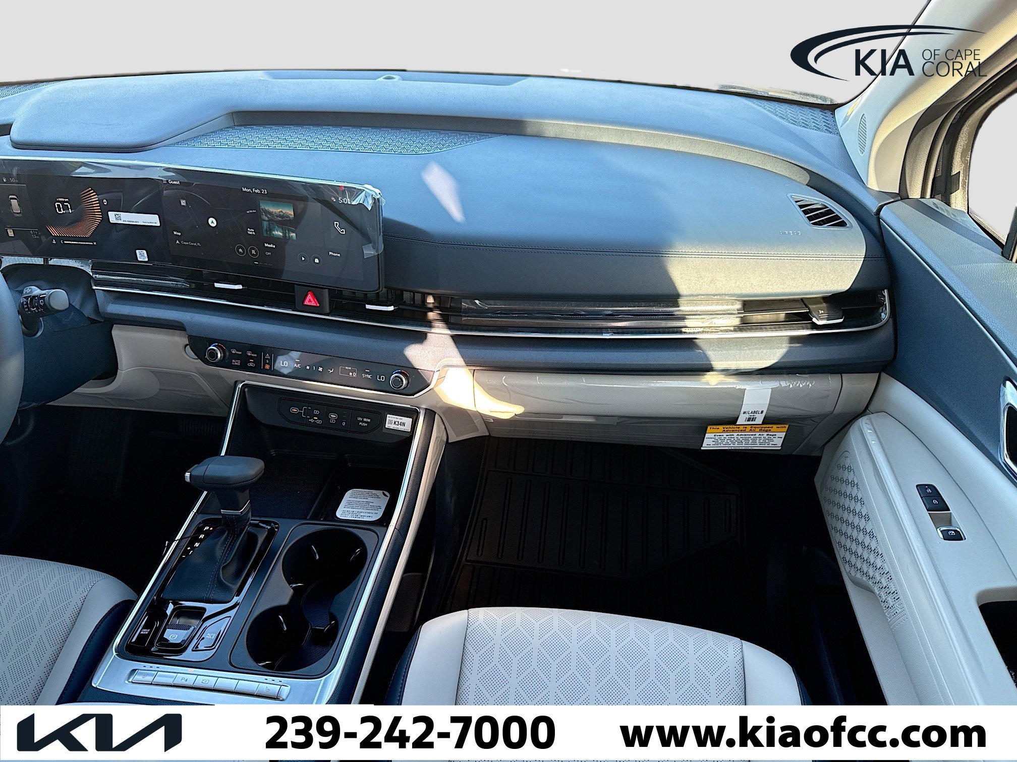 New 2026 Kia Carnival EX image 18