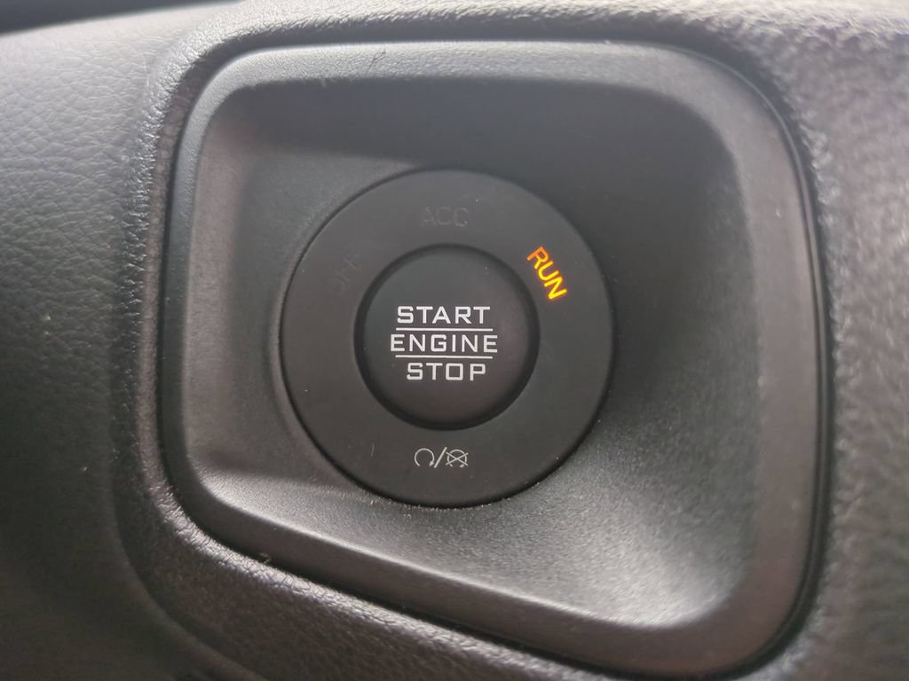 Used 2024 Jeep Gladiator Sport AWD/4WD image 33