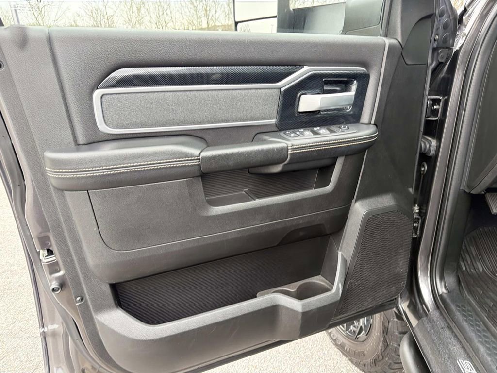 Used 2022 RAM 2500 Big Horn w/ Level C Equiment Group image 21
