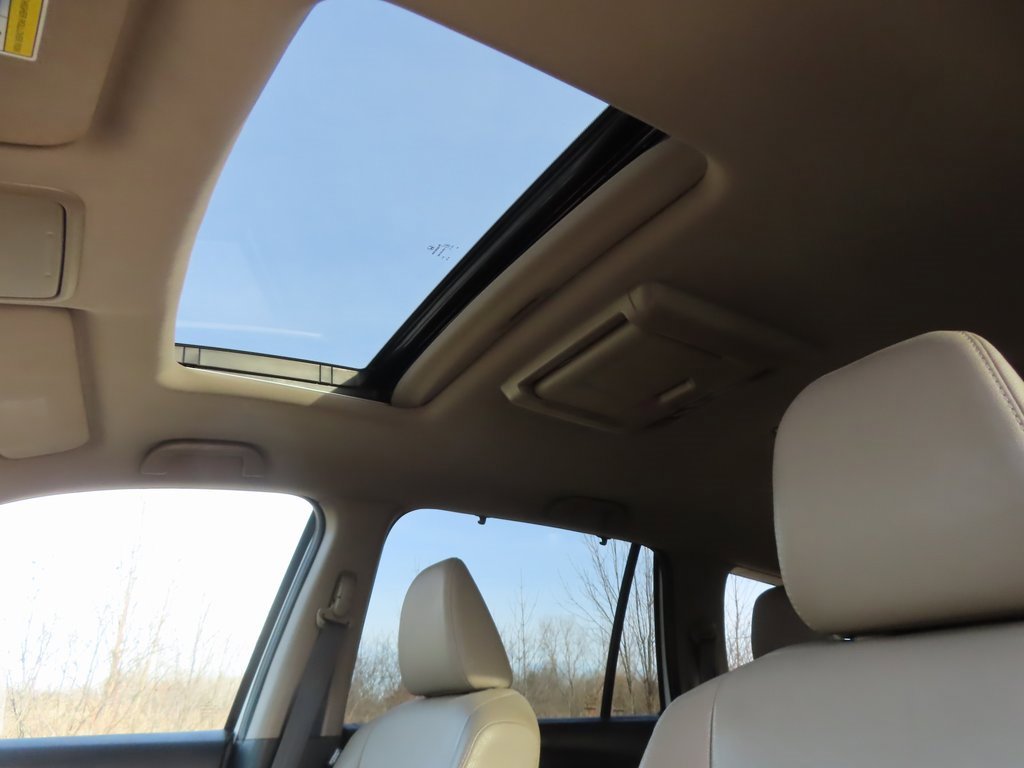 Used 2017 Honda Pilot Touring image 5