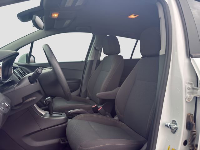 Used 2022 Chevrolet Trax LS w/ Tint and Cruise Package AWD/4WD image 9