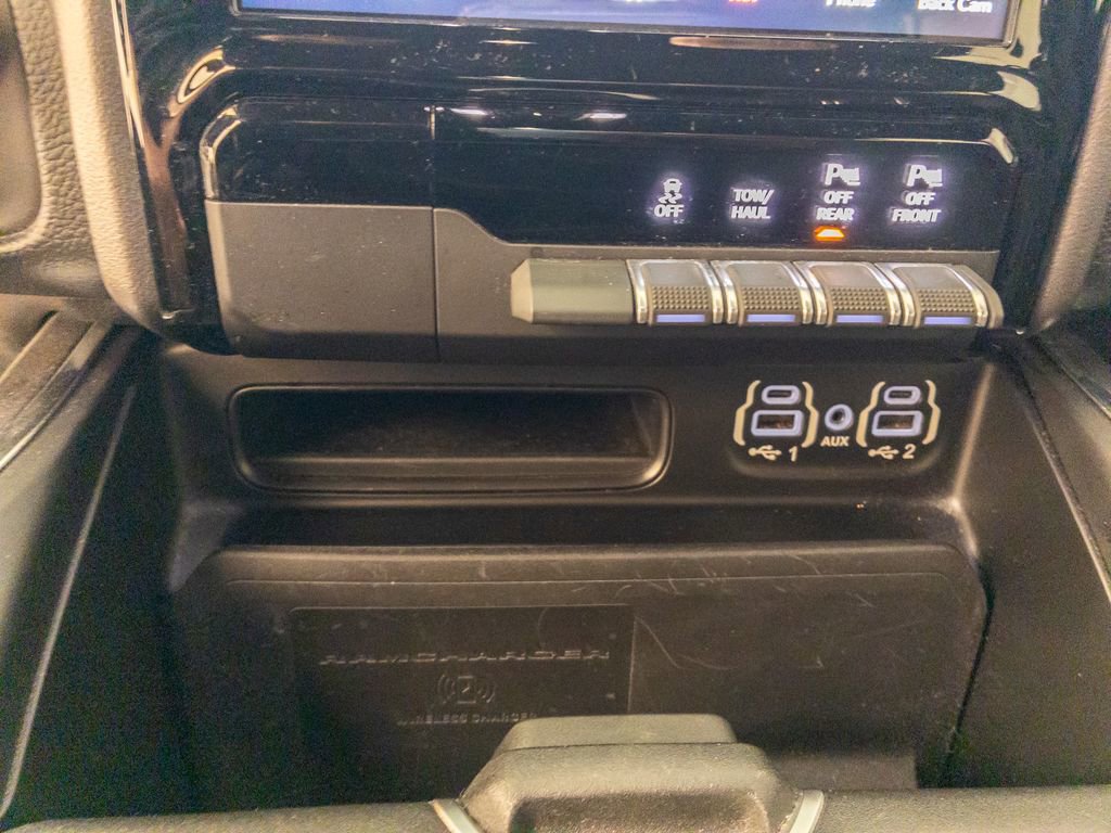 Used 2020 RAM 1500 Laramie image 16