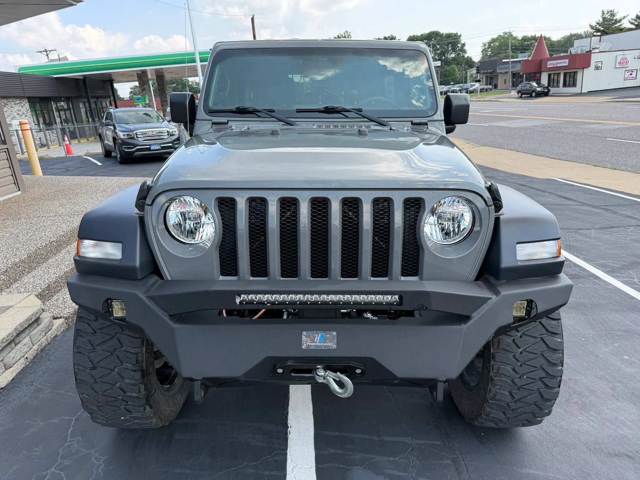 Used 2019 Jeep Wrangler Unlimited Sport AWD/4WD image 4