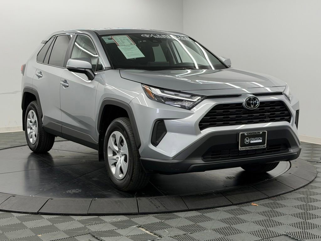 Certified 2025 Toyota RAV4 LE FWD image 8