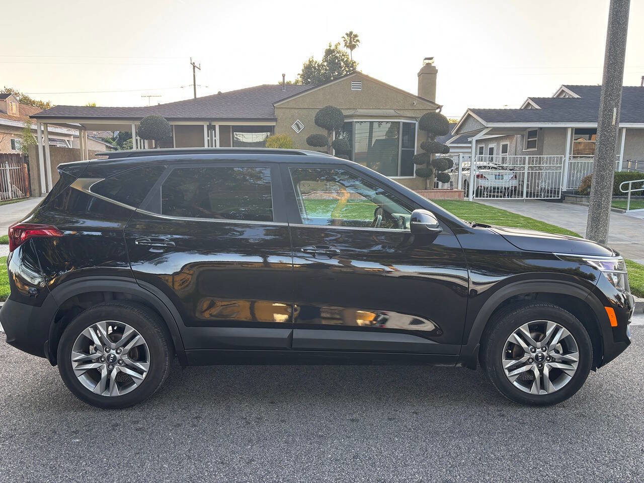 Used 2021 Kia Seltos S image 4