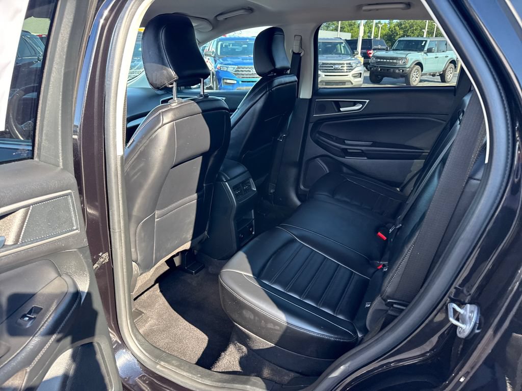 Used 2023 Ford Edge SEL w/ Convenience Package AWD/4WD image 16