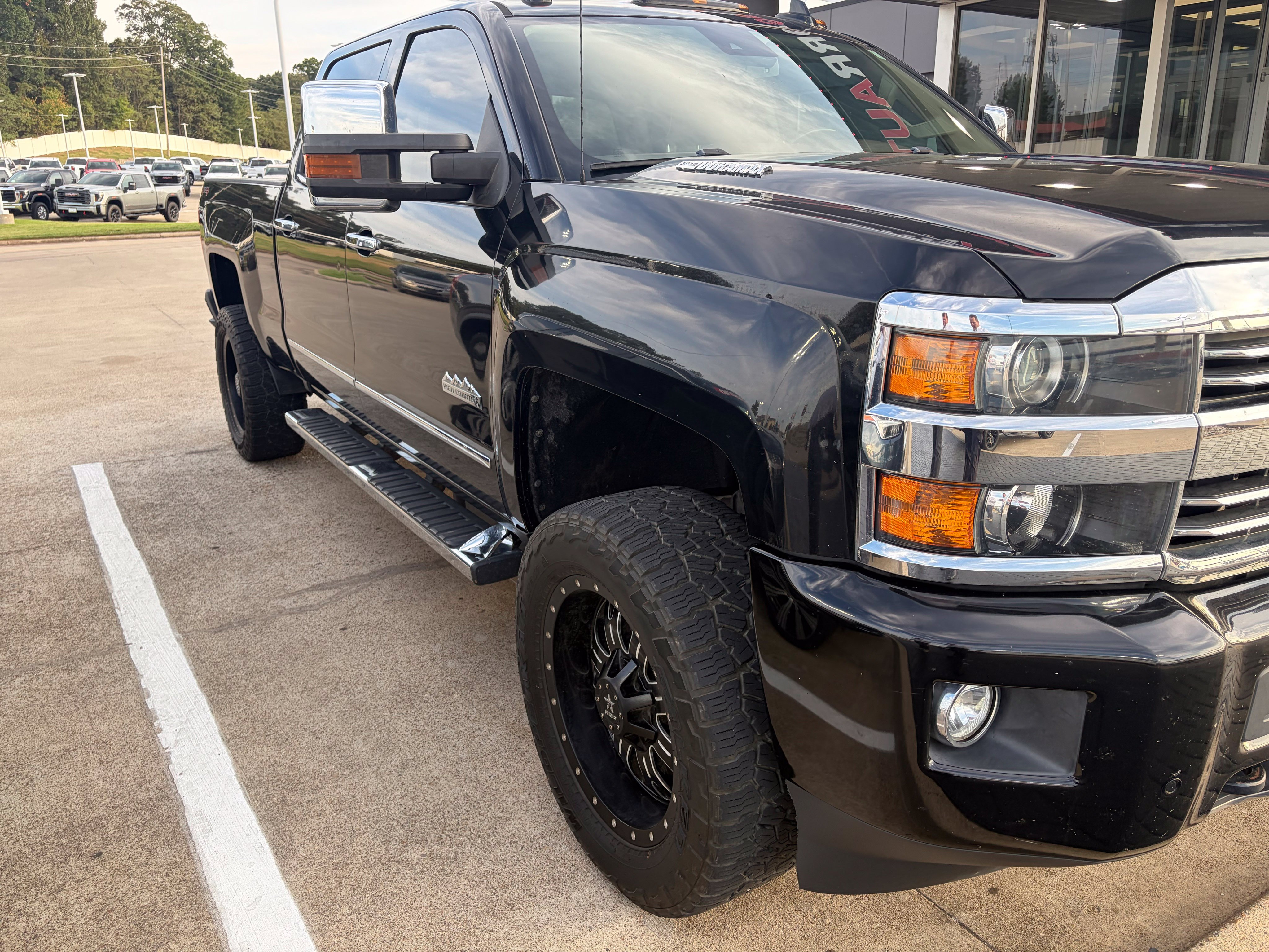 Used 2016 Chevrolet Silverado 2500 High Country w/ Duramax Plus Package AWD/4WD image 7