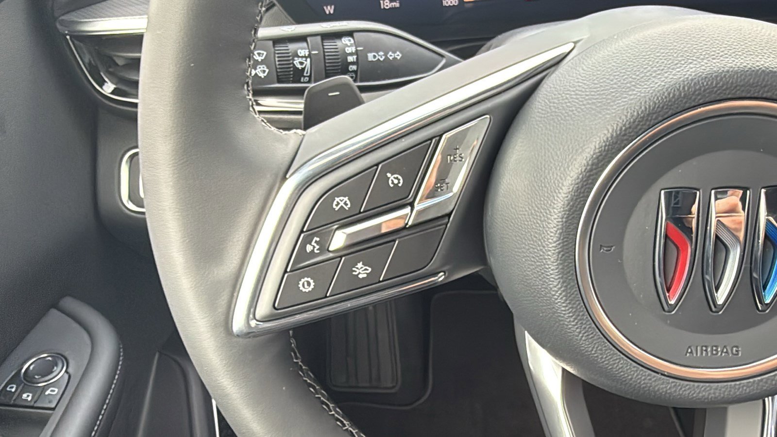 New 2026 Buick Enclave Sport Touring image 19