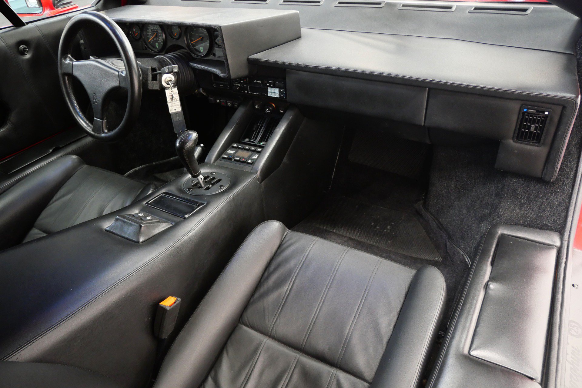 Used 1989 Lamborghini Countach Coupe RWD image 14