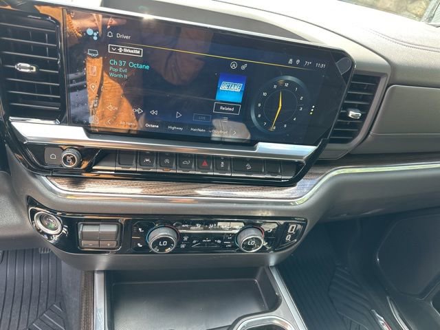 Used 2024 Chevrolet Silverado 1500 LT Trail Boss w/ Convenience Package II AWD/4WD image 21
