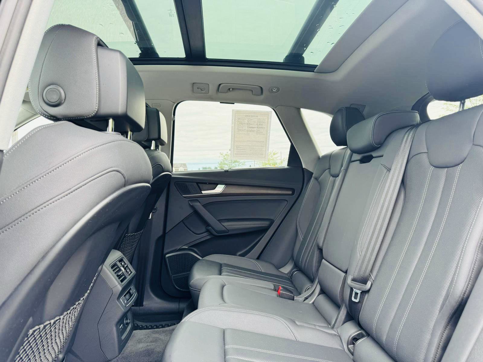 Used 2021 Audi Q5 Prestige image 41