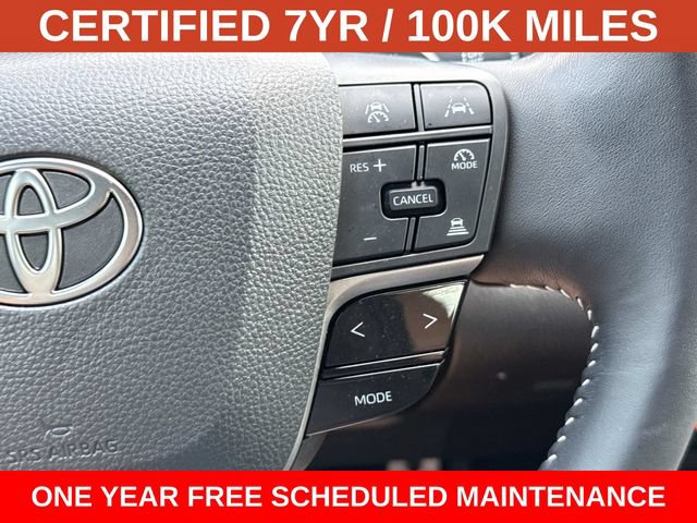 Used 2025 Toyota Camry SE w/ Convenience Package FWD image 23