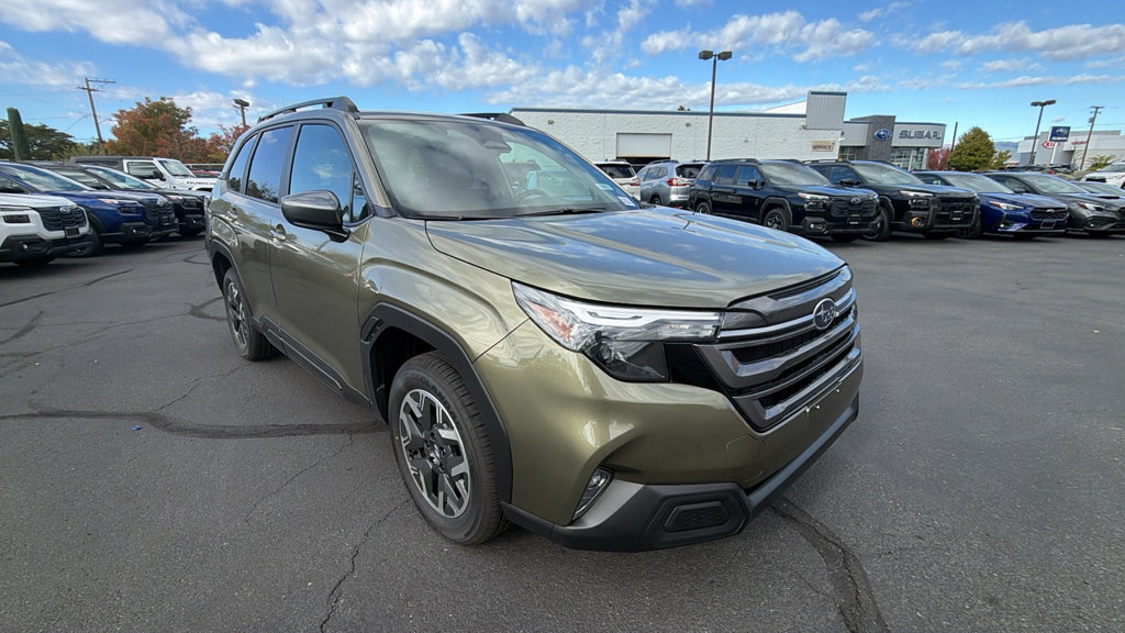 New 2026 Subaru Forester Premium AWD/4WD image 2