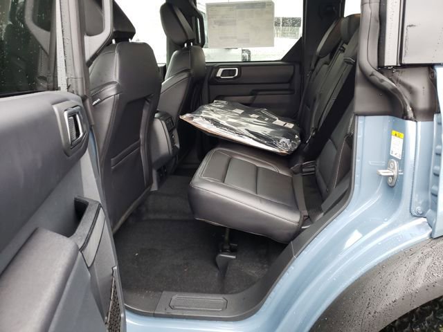 New 2025 Ford Bronco Outer Banks w/ Black Appearance Package image 26