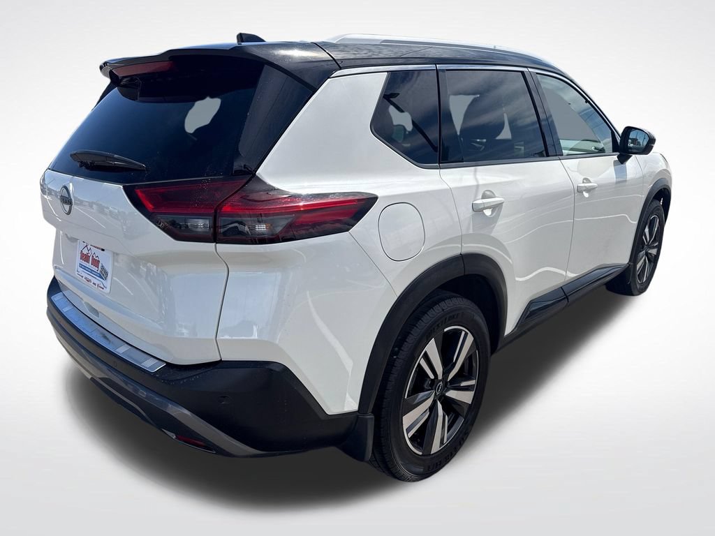 Used 2023 Nissan Rogue SL AWD/4WD image 5