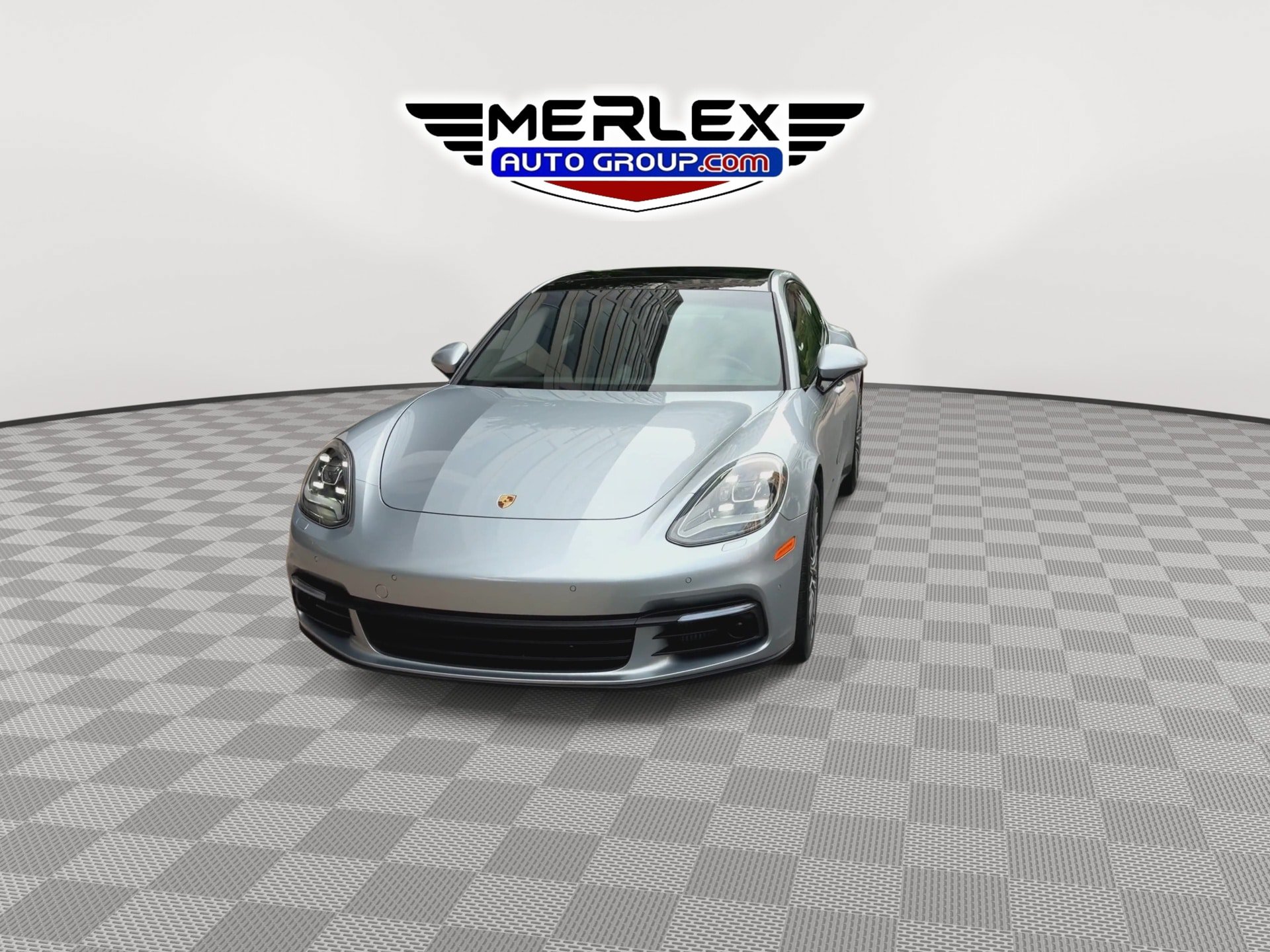 Used 2018 Porsche Panamera 4S w/ Premium Package Plus AWD/4WD image 3