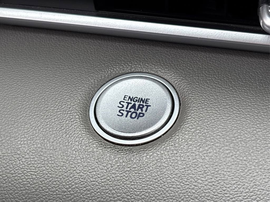 Used 2021 Hyundai Elantra SEL image 26