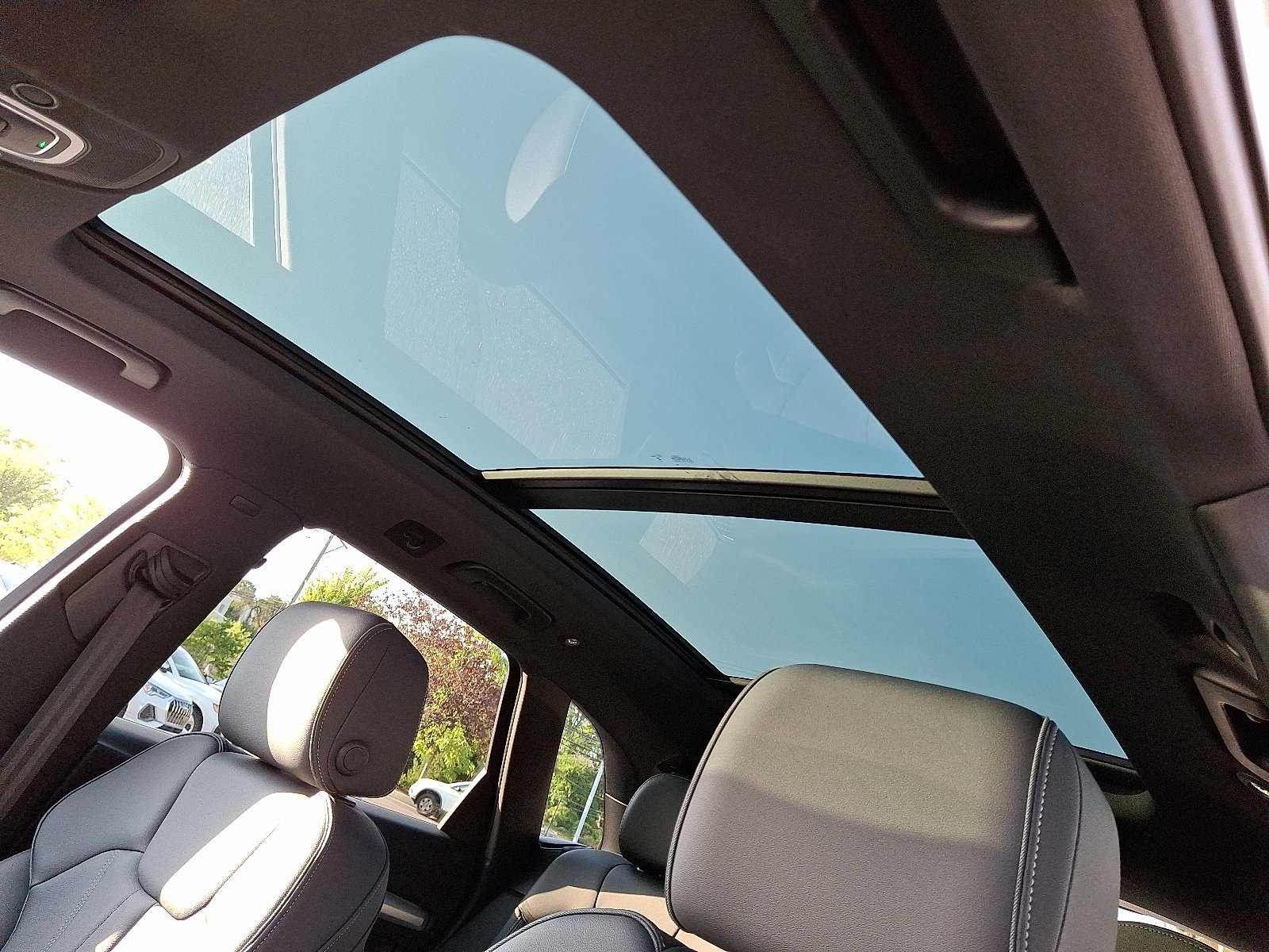 Certified 2025 Audi Q5 2.0T Premium Plus image 15