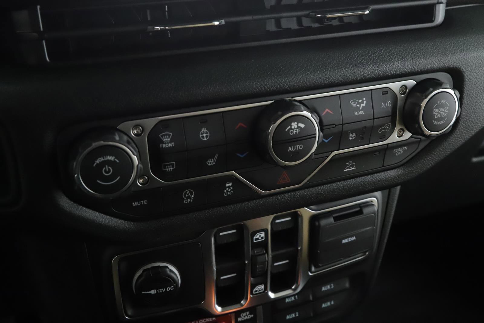 New 2026 Jeep Wrangler Unlimited Sport AWD/4WD image 14