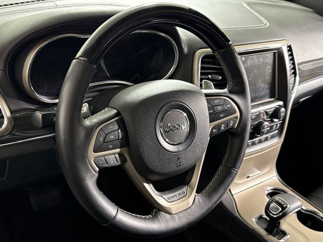 Used 2015 Jeep Grand Cherokee Overland w/ Advanced Technology Group image 18