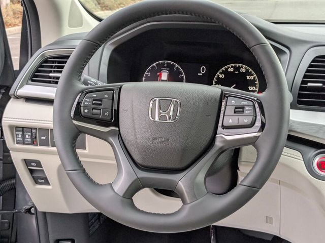 Certified 2026 Honda Odyssey EX-L image 17