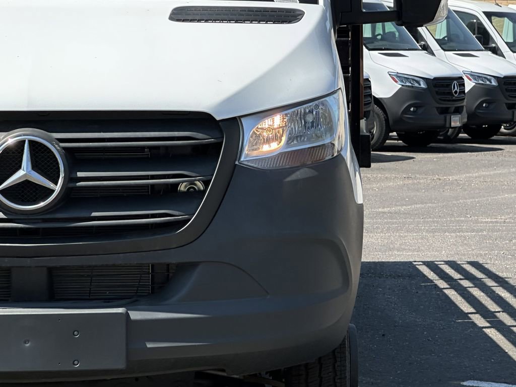 Used 2023 Mercedes-Benz Sprinter 3500 image 13