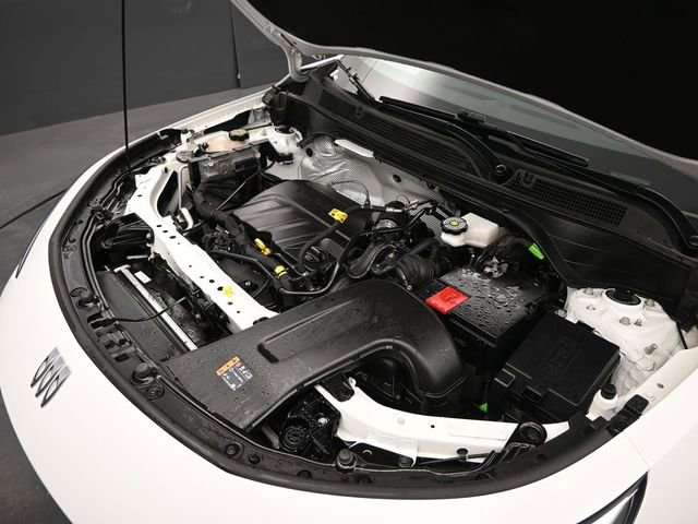 Used 2025 Buick Envista Preferred image 44