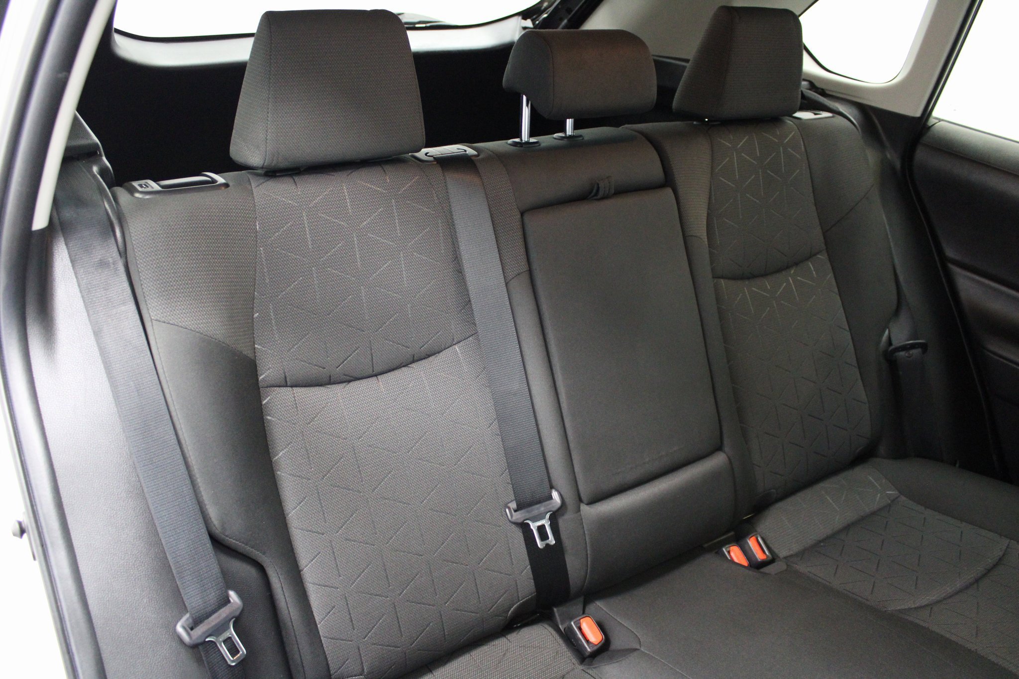 Used 2021 Toyota RAV4 XLE image 25