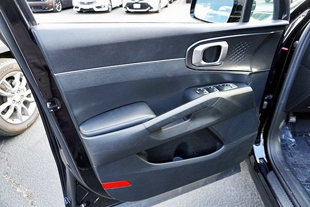 Used 2021 Kia Sorento S FWD image 35