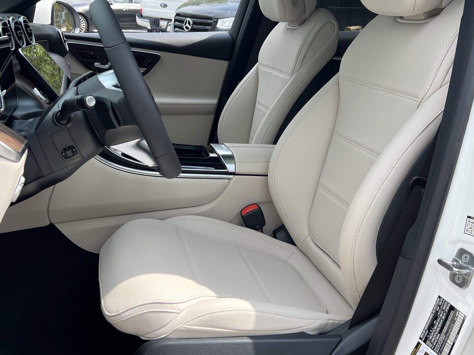 New 2026 Mercedes-Benz GLC 300 4MATIC image 18