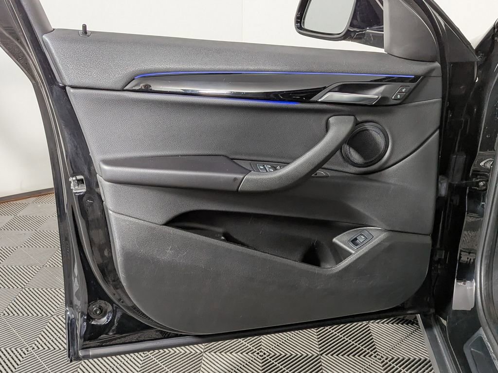 Used 2018 BMW X2 xDrive28i image 12