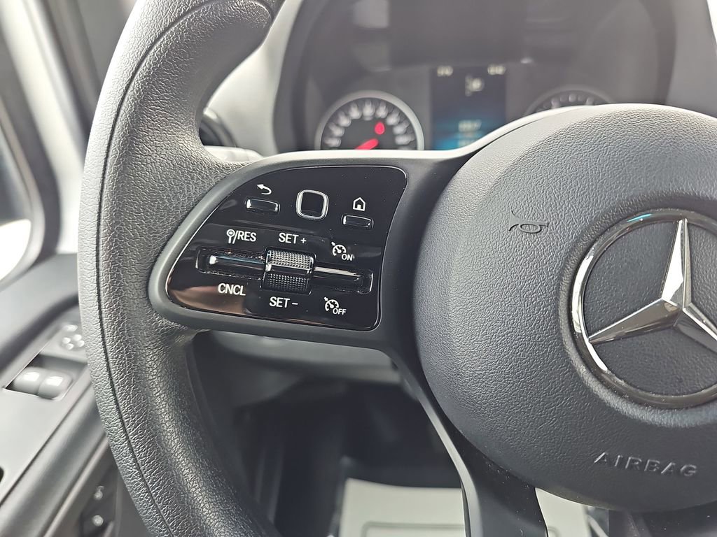 Used 2024 Mercedes-Benz Sprinter 2500 image 20